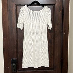 White Banana Republic short sleeved tunic dress.